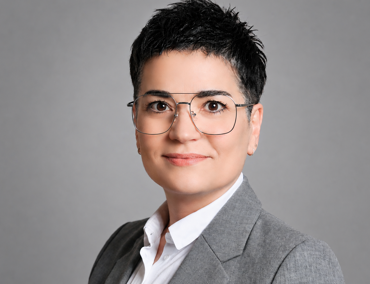 Sebi Altug, Immobilienmaklerin bei McMakler